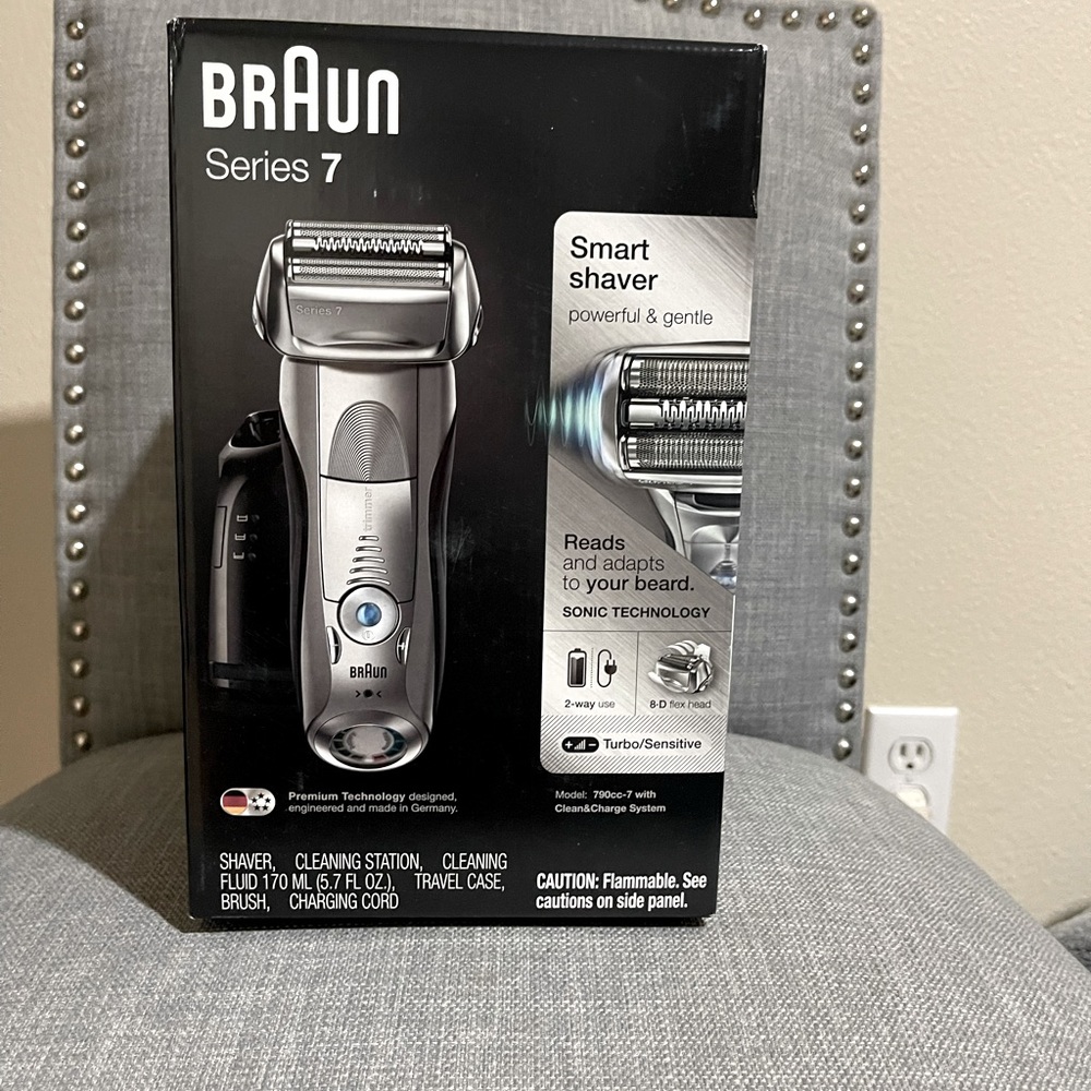 Braun Series 7